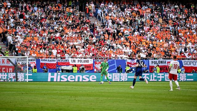 开云电子-【欧洲杯】荷兰2比1逆转波兰，韦霍斯特替补绝杀