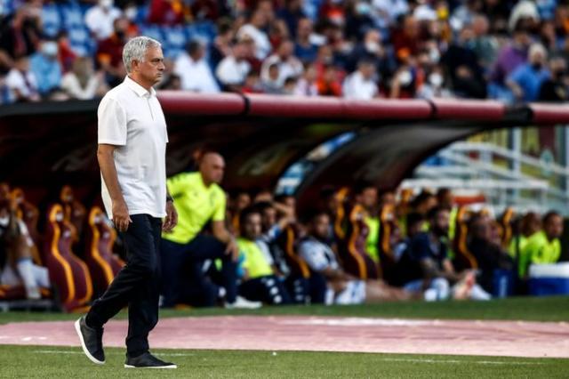 开云登录入口地址-南方德比变另类“双红会” 穆帅：裁判讲究，端水大师